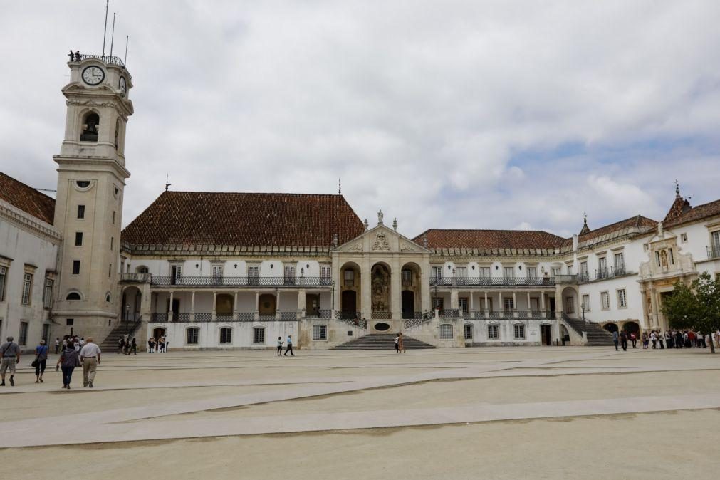 Ativistas climáticos bloquearam Departamento de Matemática da Universidade de Coimbra