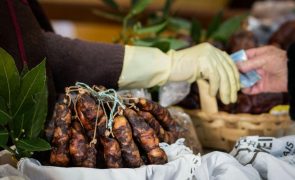 Feira do Fumeiro de Montalegre com aumento de preços em 2024 para ajudar produtores