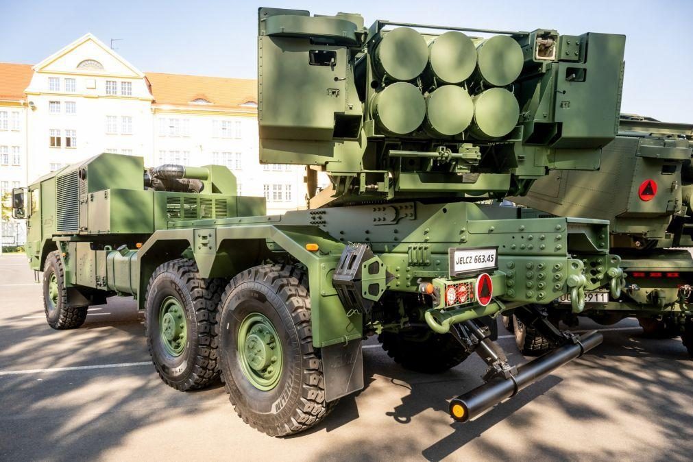 EUA anunciam nova ajuda militar de 91 milhões de euros a Kiev
