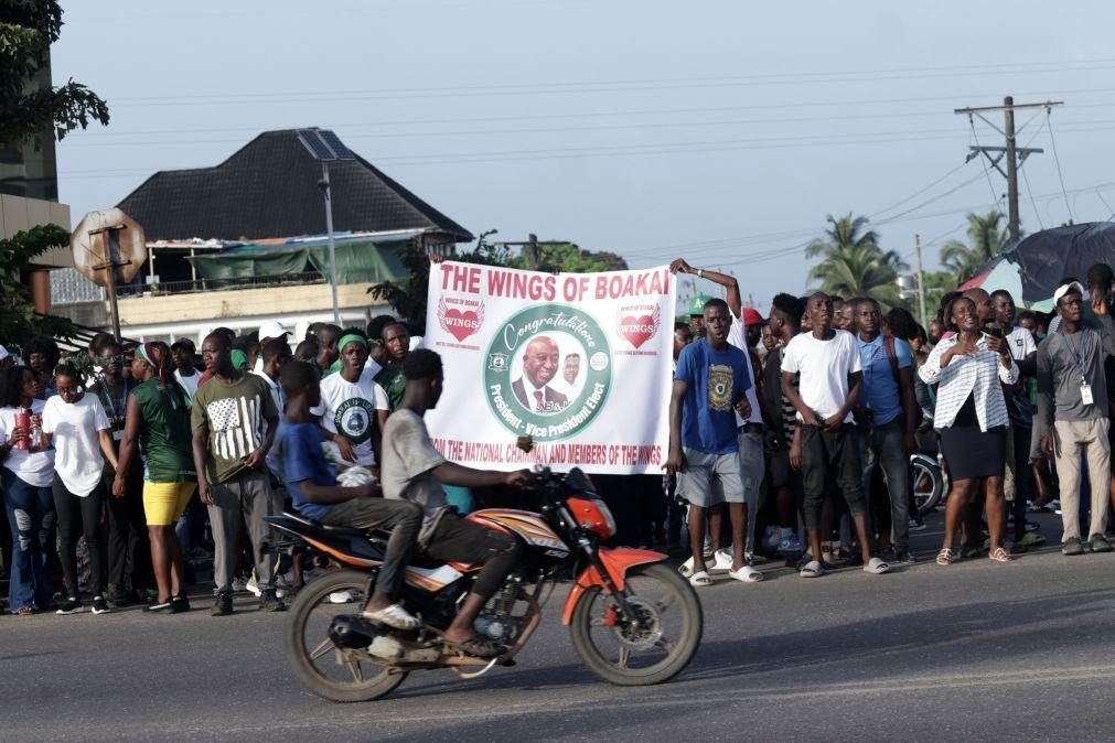 Dez mortos após atropelamento de apoiantes do presidente eleito da Libéria