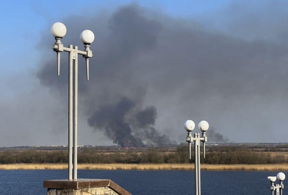 Rússia diz que está a travar as tropas ucranianas no rio Dnieper