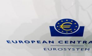 Funcionários do BCE levam à justiça europeia diferendo salarial