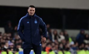 Scaloni equaciona deixar comando da seleção argentina