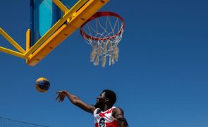 Neemias Queta estreia-se na G League com 12 pontos e 4 desarmes