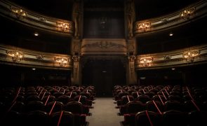 Teatro D. Maria II deverá reabrir ao público apenas em janeiro de 2025