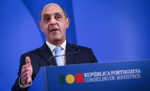 Governo e médicos ainda sem acordo voltam a reunir-se na terça-feira