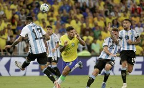 Confederação Brasileira de Futebol vai processar autores de mensagens racistas