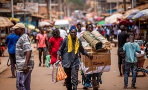 Economia informal paga, mas dinheiro não chega aos cofres do Estado na Guiné-Bissau