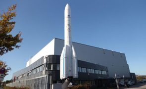 Primeiro lançamento do foguetão Ariane 6 previsto entre 15 de junho e 31 de julho
