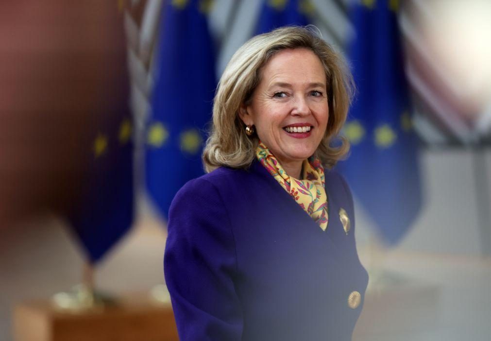 Ministros das Finanças da UE discutem nome de Nadia Calviño para nova presidente do BEI
