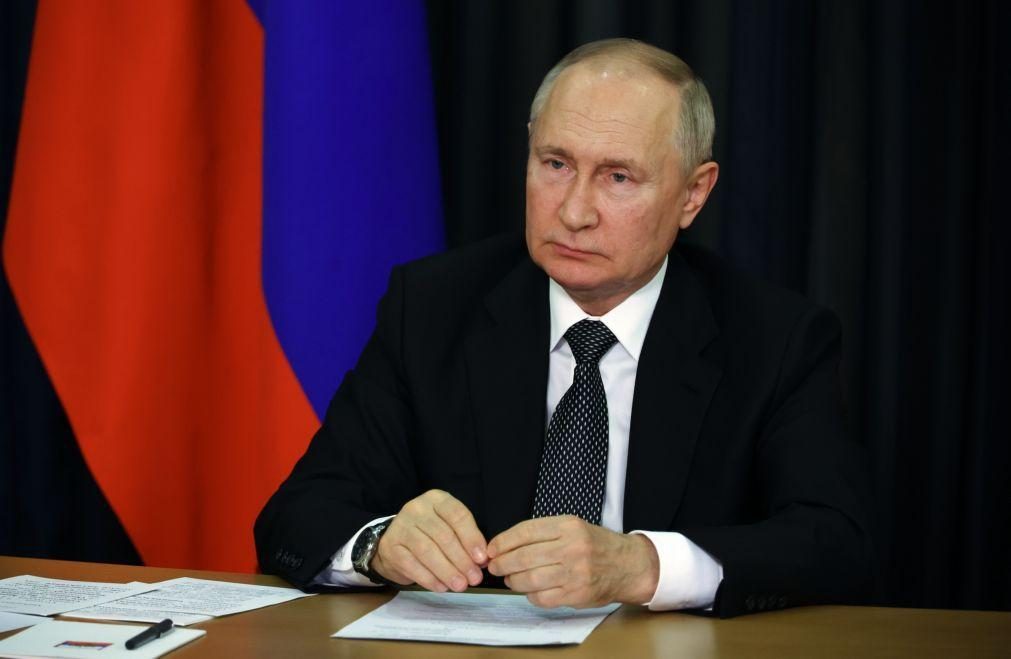 Putin ordena aumento de 15% do número de soldados do Exército russo