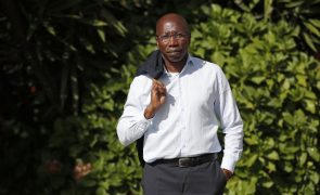 Presidente do parlamento da Guiné-Bissau acusa Portugal de se deixar usar pelo PR guineense