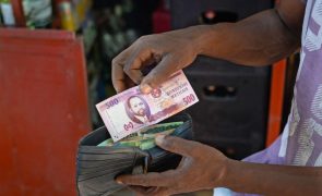 Inflação a 12 meses em Moçambique volta a acelerar e chega a 5,36% em novembro