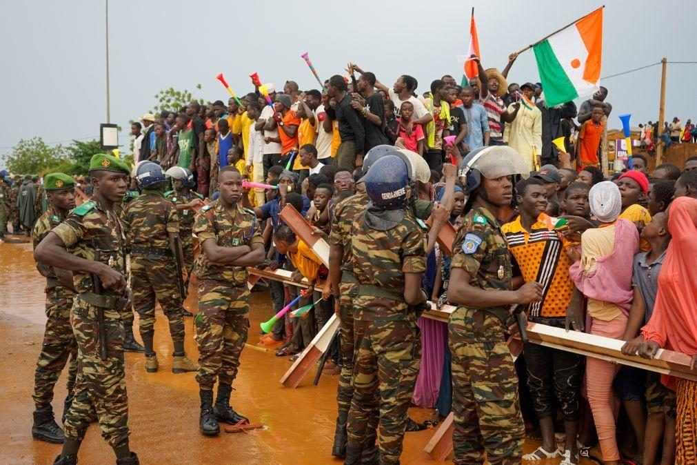Níger anuncia que retirada das tropas francesas termina a 22 de dezembro