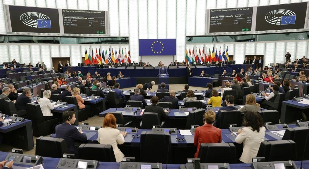 Eurodeputados insistem em início de adesão da Ucrânia, Moldova e Bósnia à UE