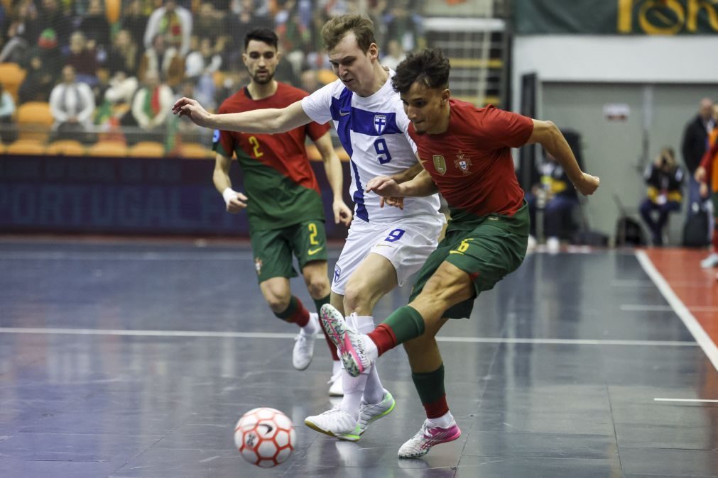 Portugal vence Finlândia e apura-se para o Mundial de futsal