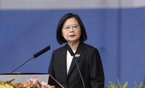 Líder de Taiwan apresenta condolências às vítimas do terramoto na China