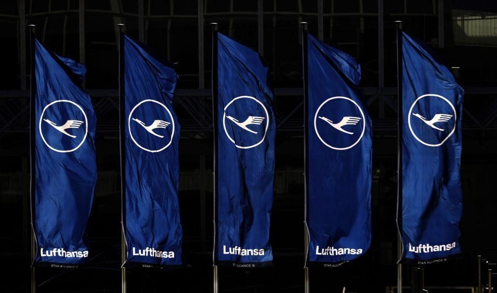 Lufthansa encomenda 40 aviões Boeing e 40 Airbus