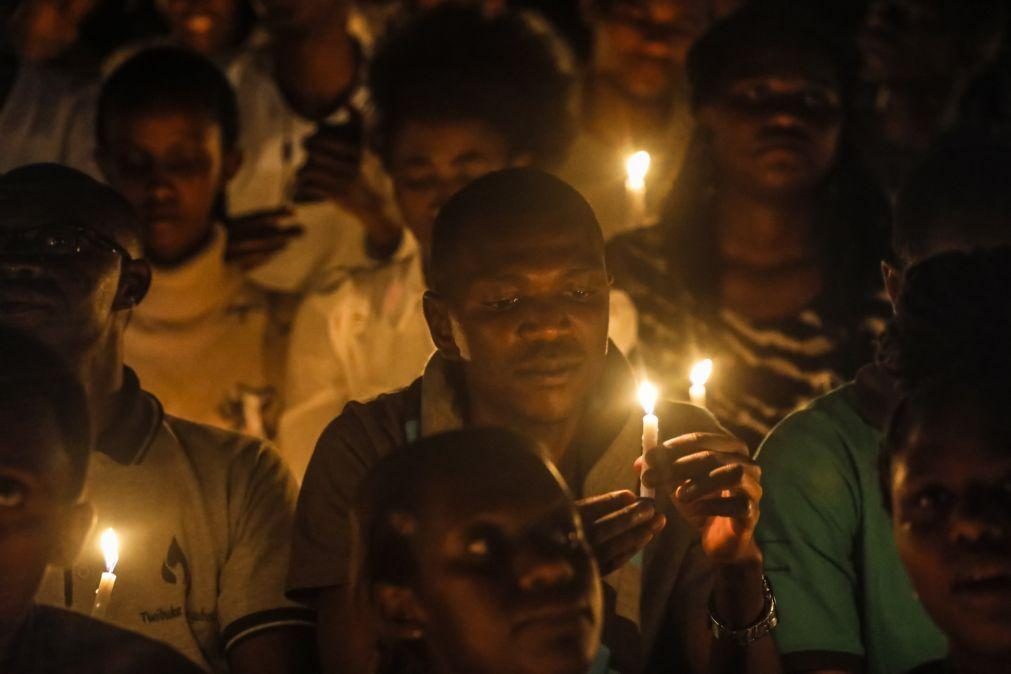 Médico condenado a 24 anos de prisão por participação no genocídio do Ruanda