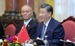 Xi Jinping diz que assegurar boas relações com a Rússia é 