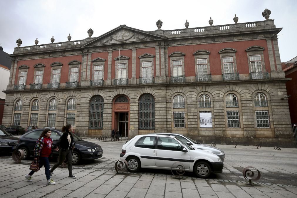 Exposição de Almada Negreiros no Museu Soares dos Reis inaugurada com inéditos