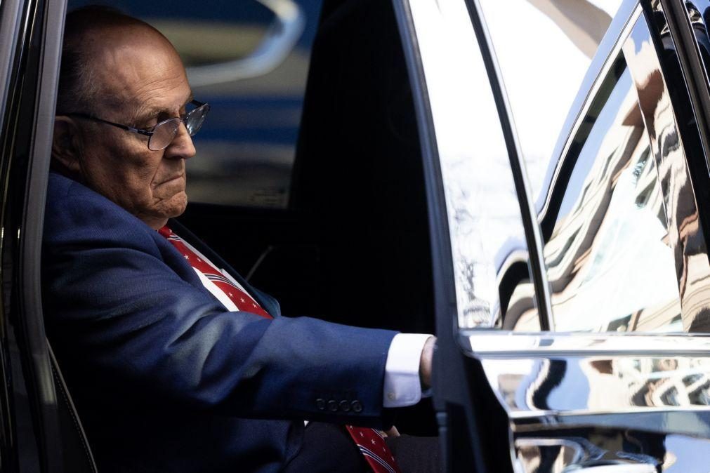 Giuliani entra com pedido de falência depois de ter sido condenado a pagar 135ME