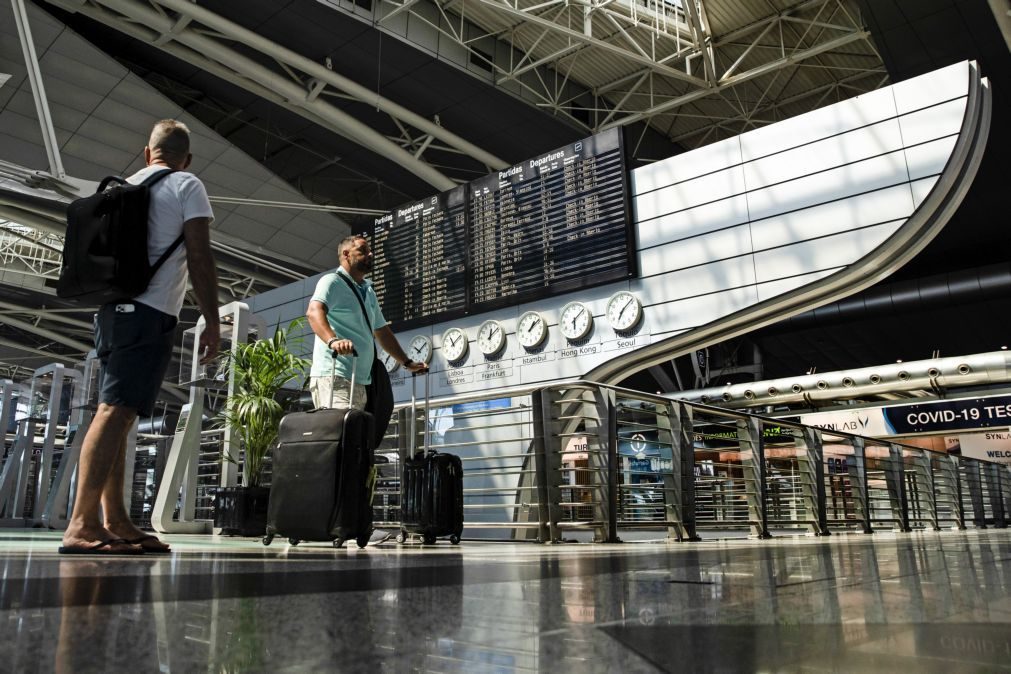 ANAC aprova aumentos tarifários de 7% nos aeroportos do Porto e Faro e 12% em Lisboa
