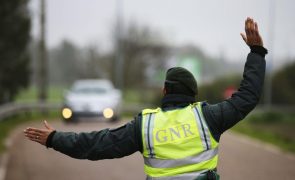 GNR deteve 105 condutores alcoolizados e 42 sem carta entre sexta-feira e sábado