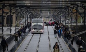 Metro do Porto e STCP reforçam serviço na noite de passagem de ano