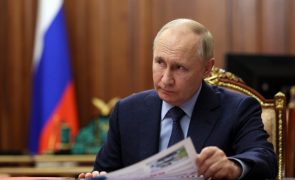 Putin envia saudações de Natal a líderes aliados e ignora ocidentais