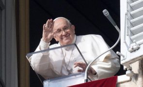 Papa pede aos intervenientes nas guerras que escutem 