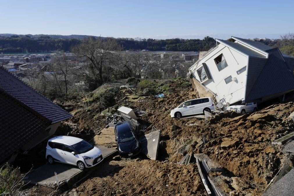 Pelo menos 30 mortos no sismo no Japão
