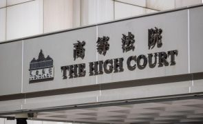 Magnata pro-democracia Jimmy Lai declara-se inocente no julgamento em Hong Kong