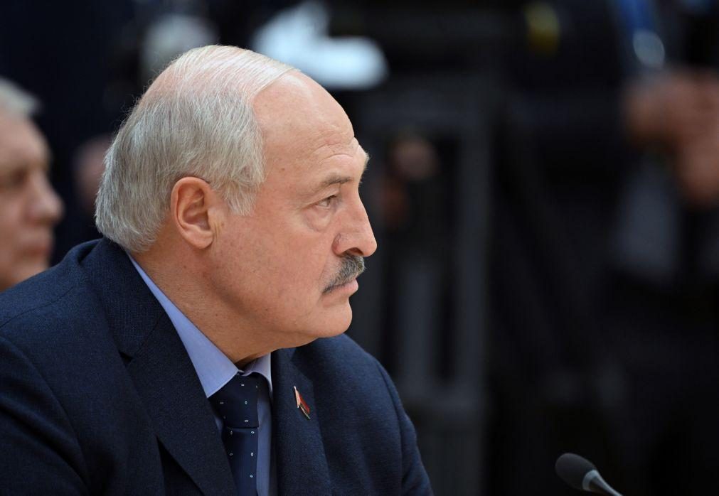 Líder bielorrusso reforça imunidade presidencial com entrada em vigor de nova lei