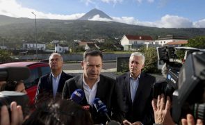 Montenegro acusa Pedro Nuno Santos de não ter resolvido matéria sobre voos para os Açores
