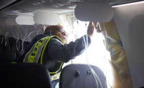 Alaska Airlines diz ter detetado equipamento 