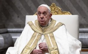 Bispos portugueses apoiam papa Francisco na bênção de casais do mesmo sexo
