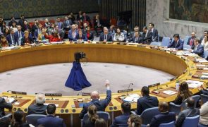 Rússia pede reunião do Conselho de Segurança devido a ataques contra Huthis