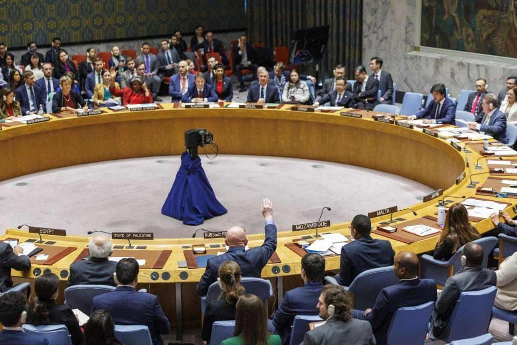 Rússia pede reunião do Conselho de Segurança devido a ataques contra Huthis