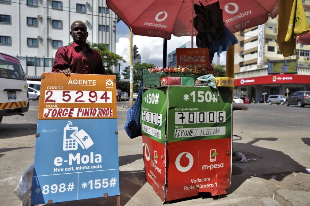Bancas de serviços financeiros por telemóvel são alternativa ao desemprego em Maputo