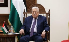 Gabinete de Abbas pede aos EUA reconhecimento de Estado palestiniano