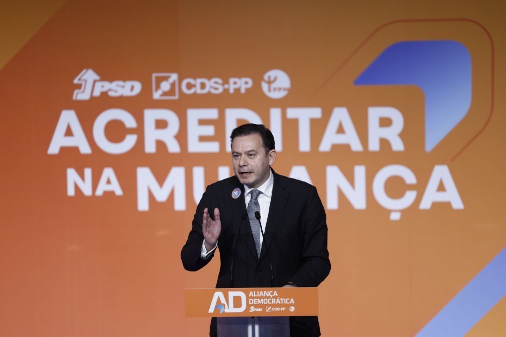 Montenegro diz que PS quer o máximo de impostos dos portugueses para os 