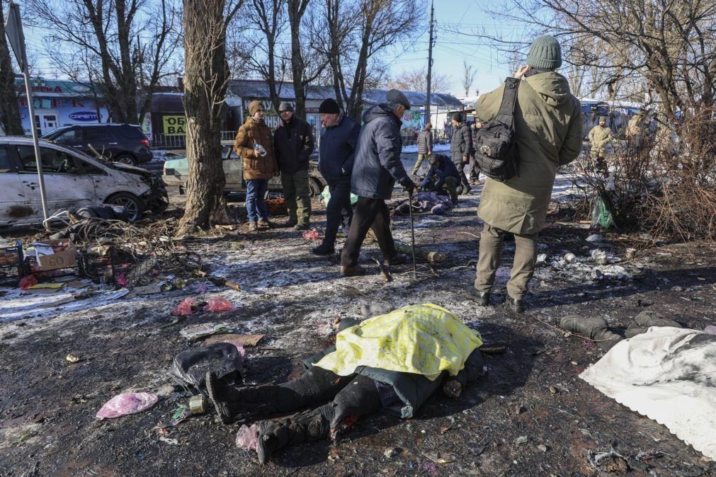 Número de mortos de ataque em Donetsk sobe para 27