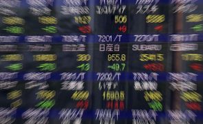 Bolsa de Tóquio fecha a ganhar 1,62%