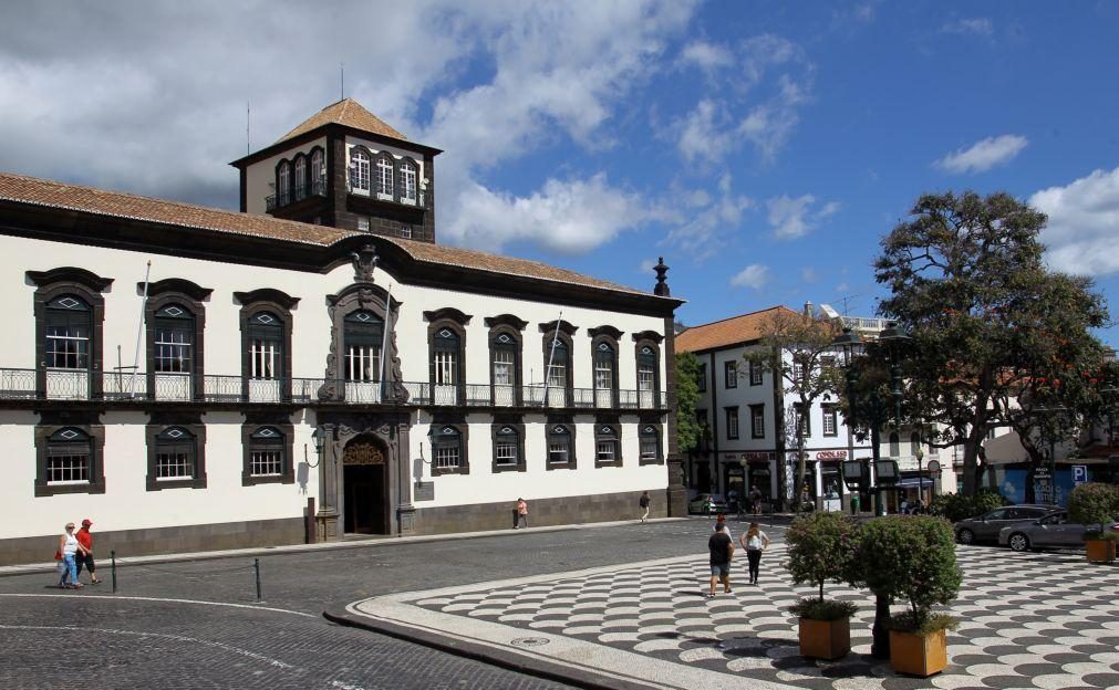 Polícia Judiciária realiza buscas na Câmara do Funchal