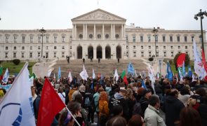 Professores organizam Marcha pela Educação em Lisboa em 17 de fevereiro
