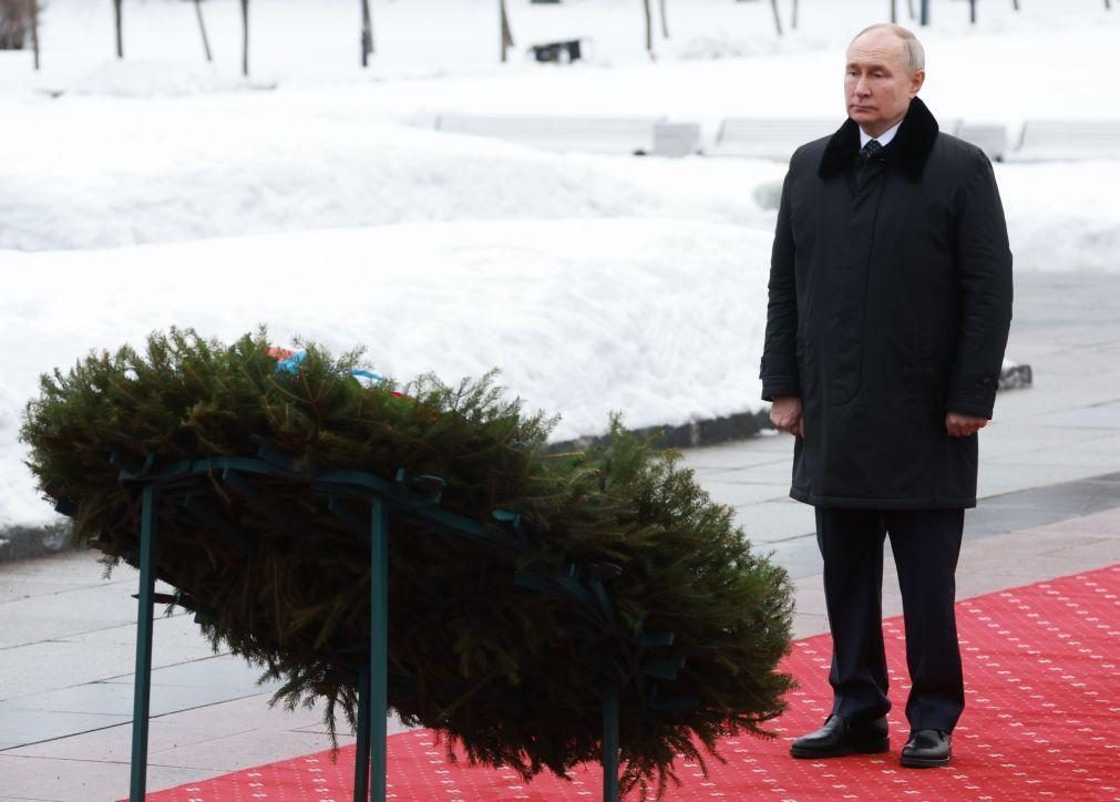 Putin recorda as vítimas do cerco de Leninegrado durante 80.º aniversário