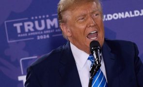 EUA/Eleições: Trump elogia governador do Texas por impedir remoção de arame na fronteira