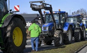 Protesto dos agricultores em França motiva 