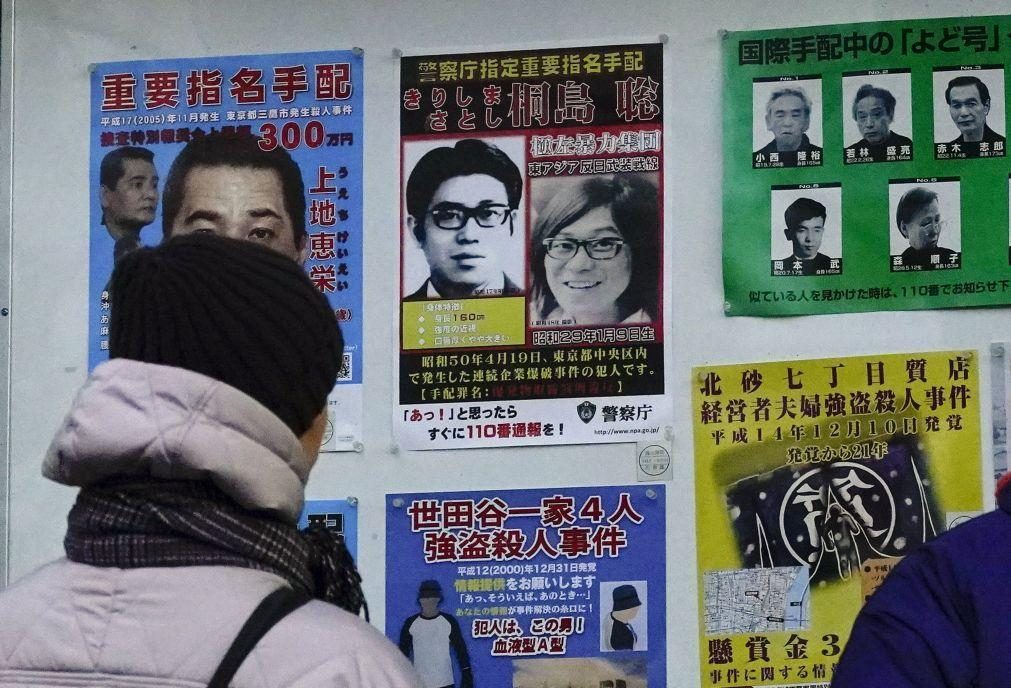 Um dos fugitivos mais procurados do Japão morre no hospital após 50 anos em fuga
